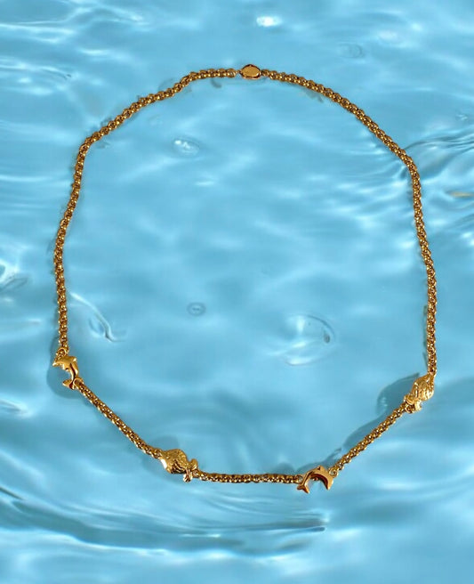 Collana - Collana a catena lunga in oro con ciondoli a forma di pesce