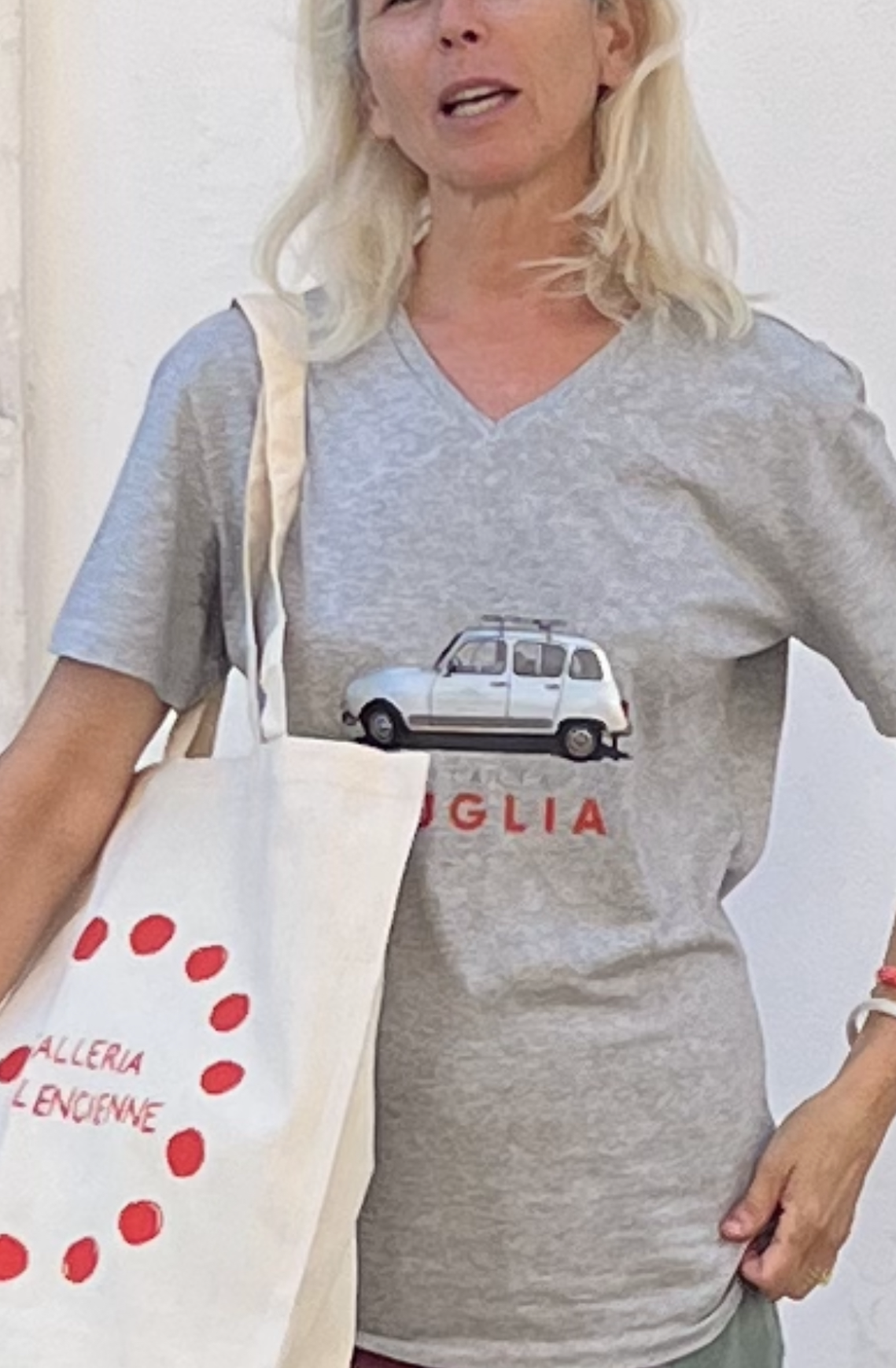 T-shirt - Grigia Classic 4 Elle Car (scollo a V) unisex